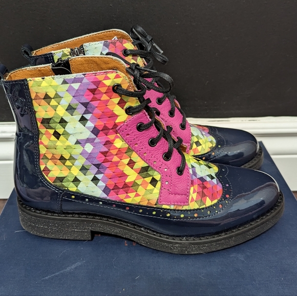 New Embassy London Hatter Boots. - Picture 9 of 11